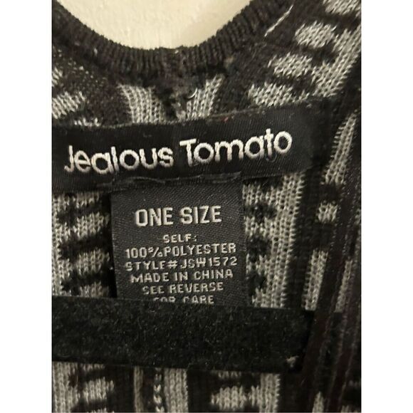 Jealous Tomato houndstooth / Aztec sweater Poncho One size fits all - Picture 3 of 5